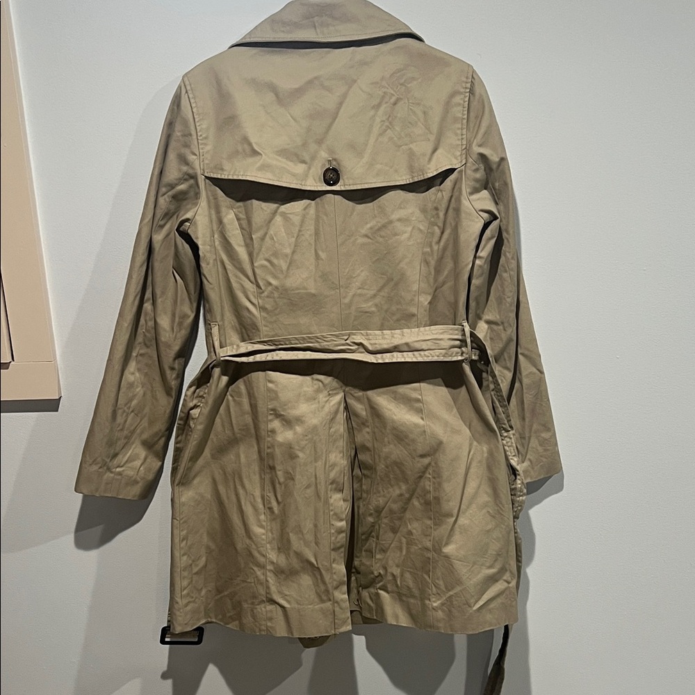 Banana Republic Tan Double-Breasted Trench Coat 🧥 Size Small Belted - Picture 3 of 16